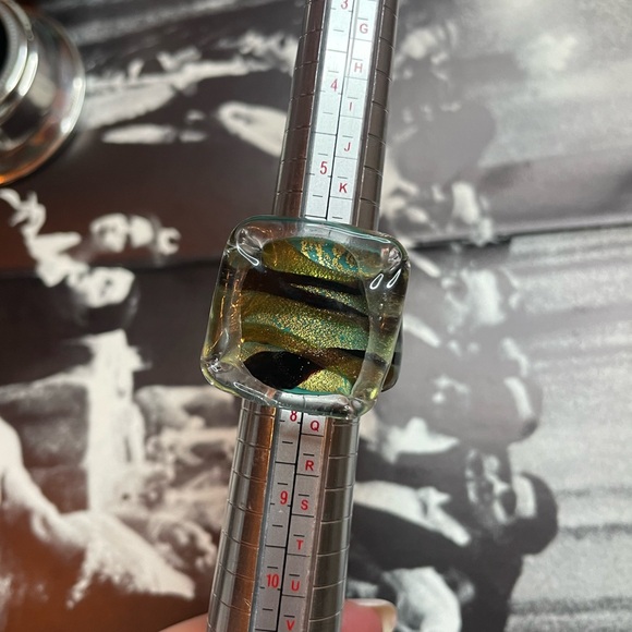 Unique Vintage Turquoise, Black and Gold Glitter Murano Glass Ring Size 7 - Picture 12 of 12